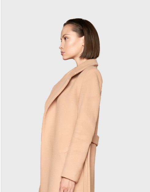 テーラードコート