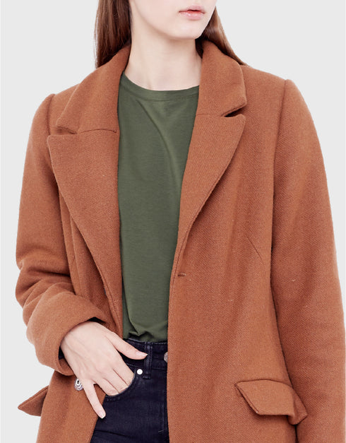 テーラードコート