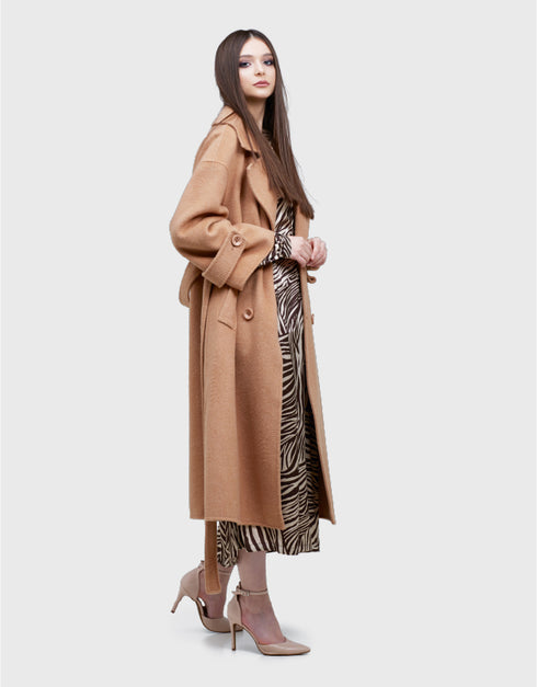 テーラードコート