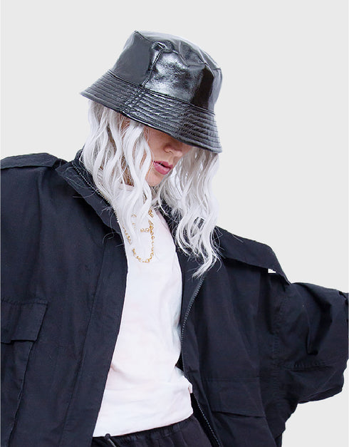 バケットハット