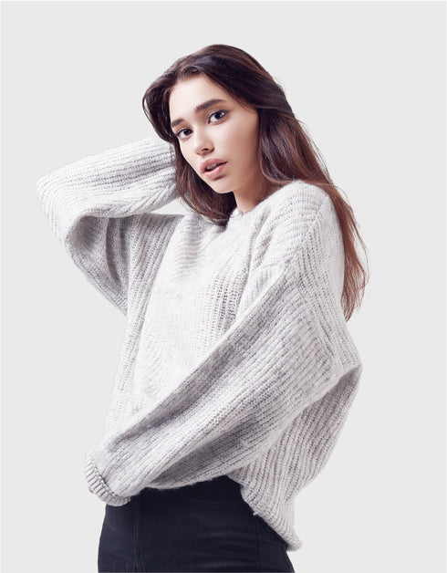 カシミアタッチニット