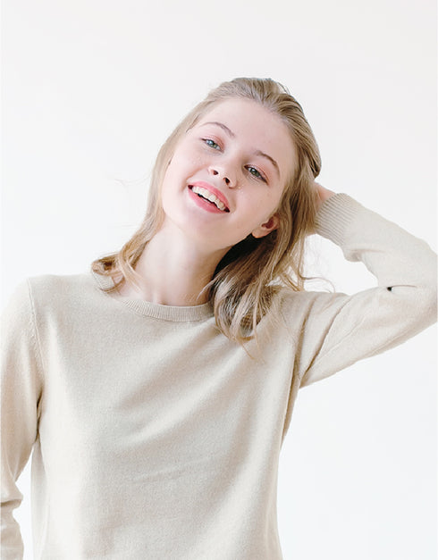 カシミアタッチニット