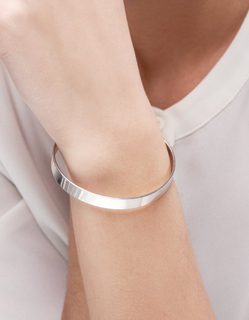 シルバーバングル