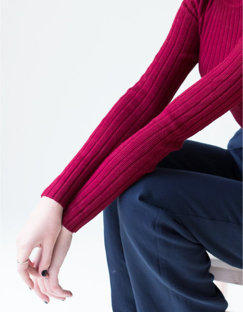 タートルネックセーター